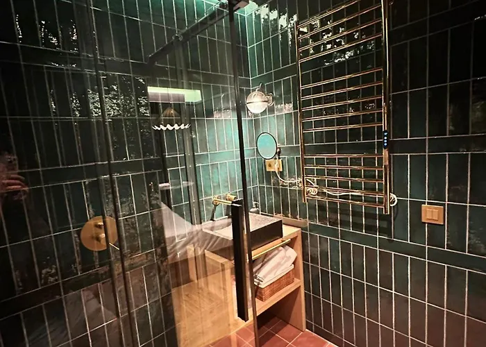 North Shore 10 * Bilbao